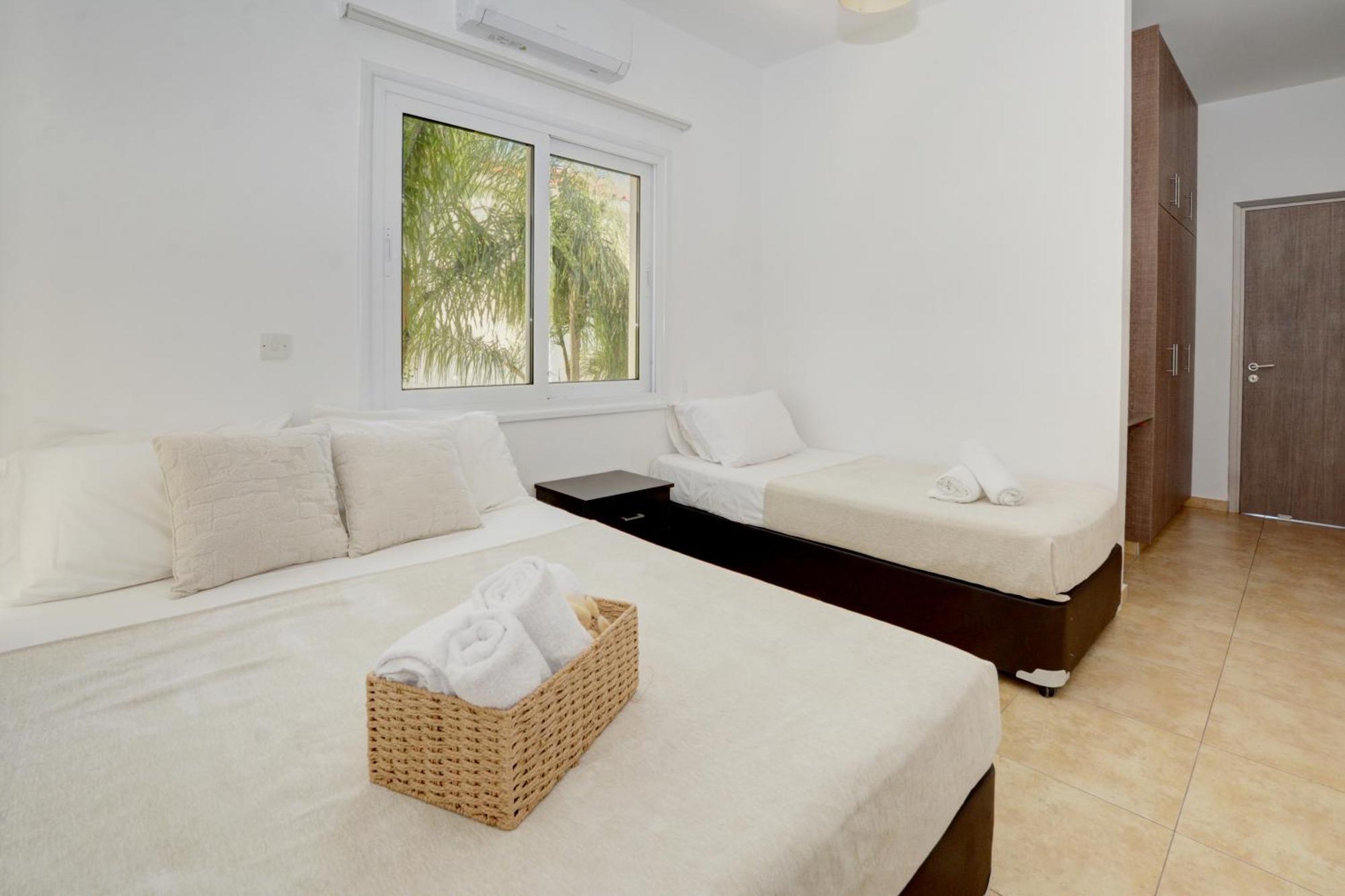 Nissi Villa Gintare Ayia Napa Exterior photo