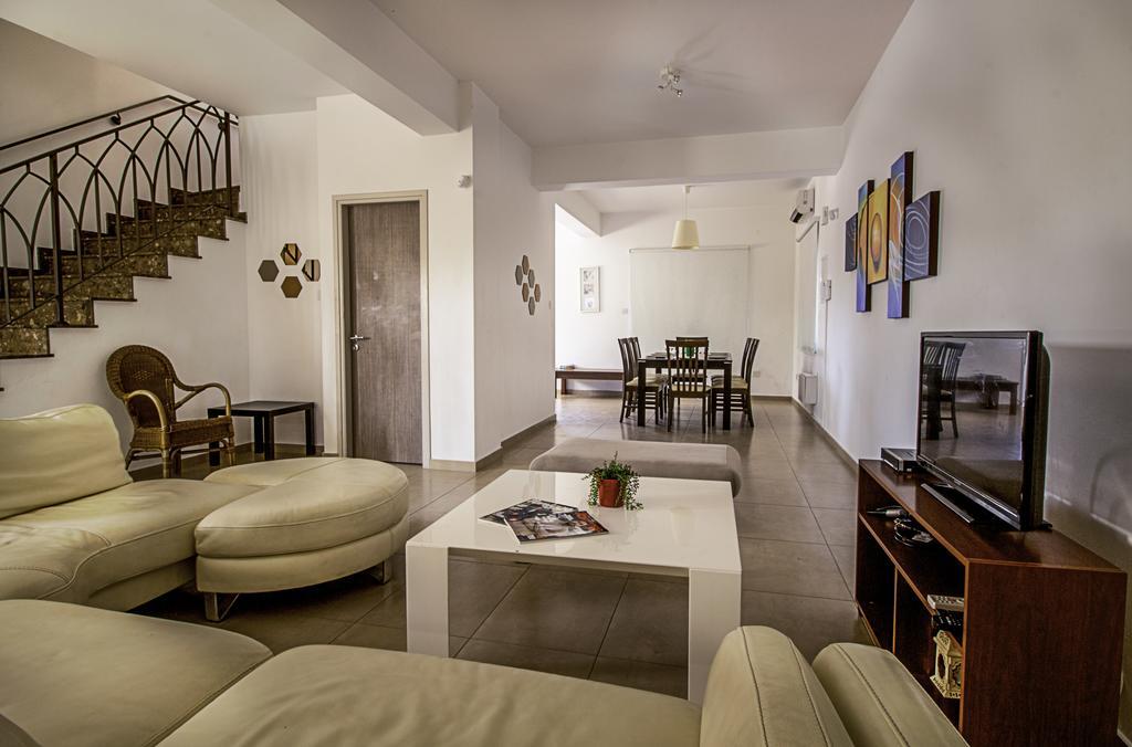 Nissi Villa Gintare Ayia Napa Exterior photo