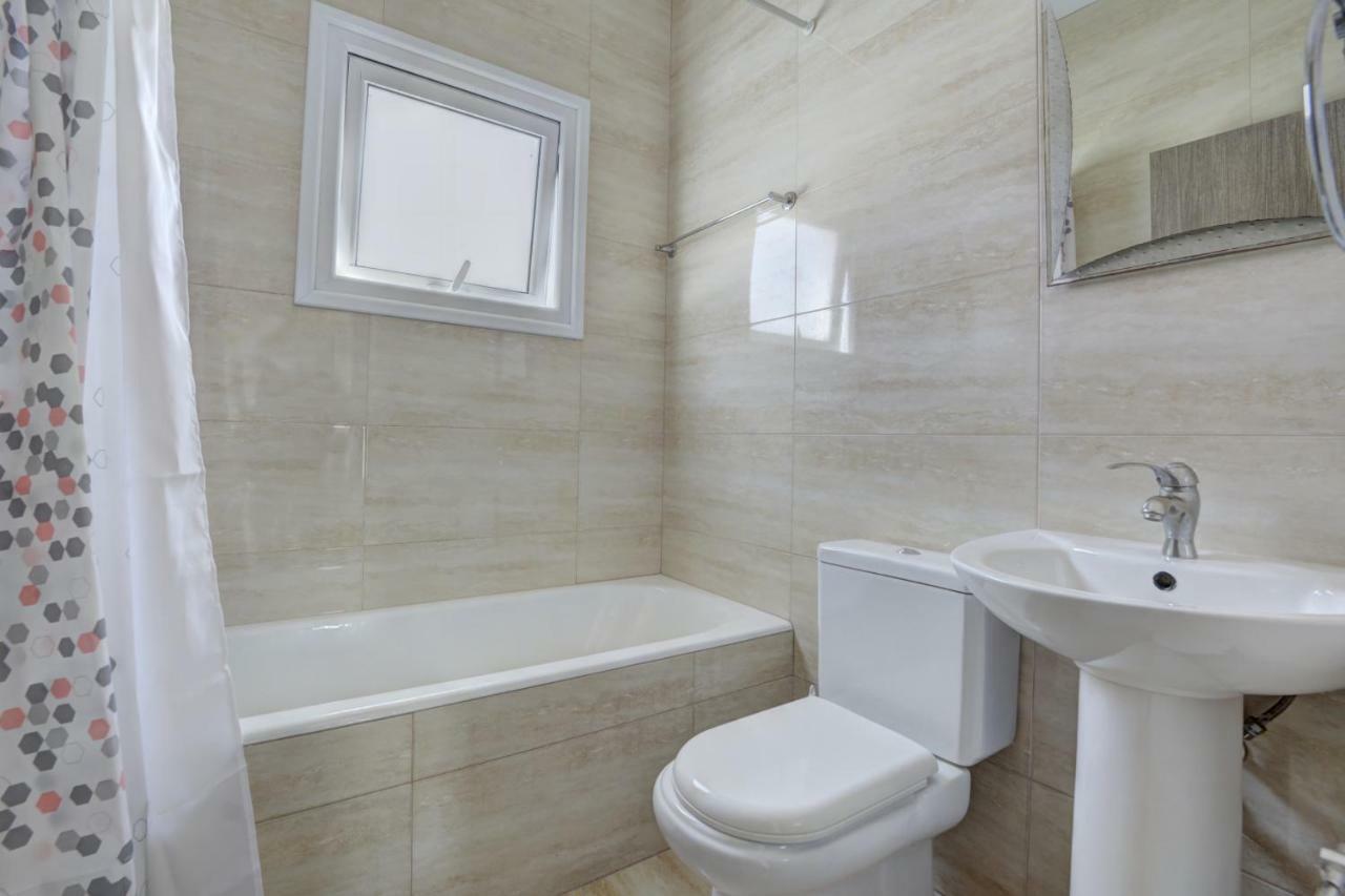 Nissi Villa Gintare Ayia Napa Exterior photo